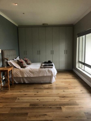 Kortrijk Paarl Self Catering
